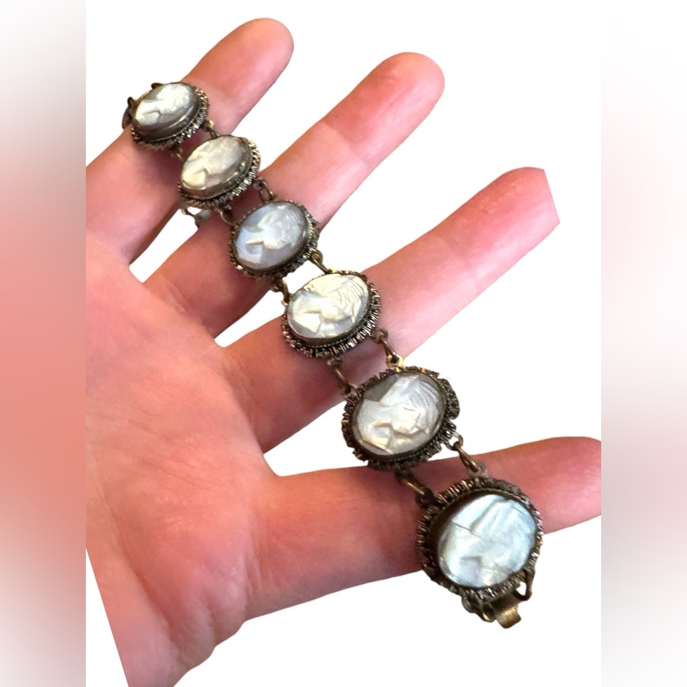Elegant Antique carved MOP pearl multi Cameo Bracelet